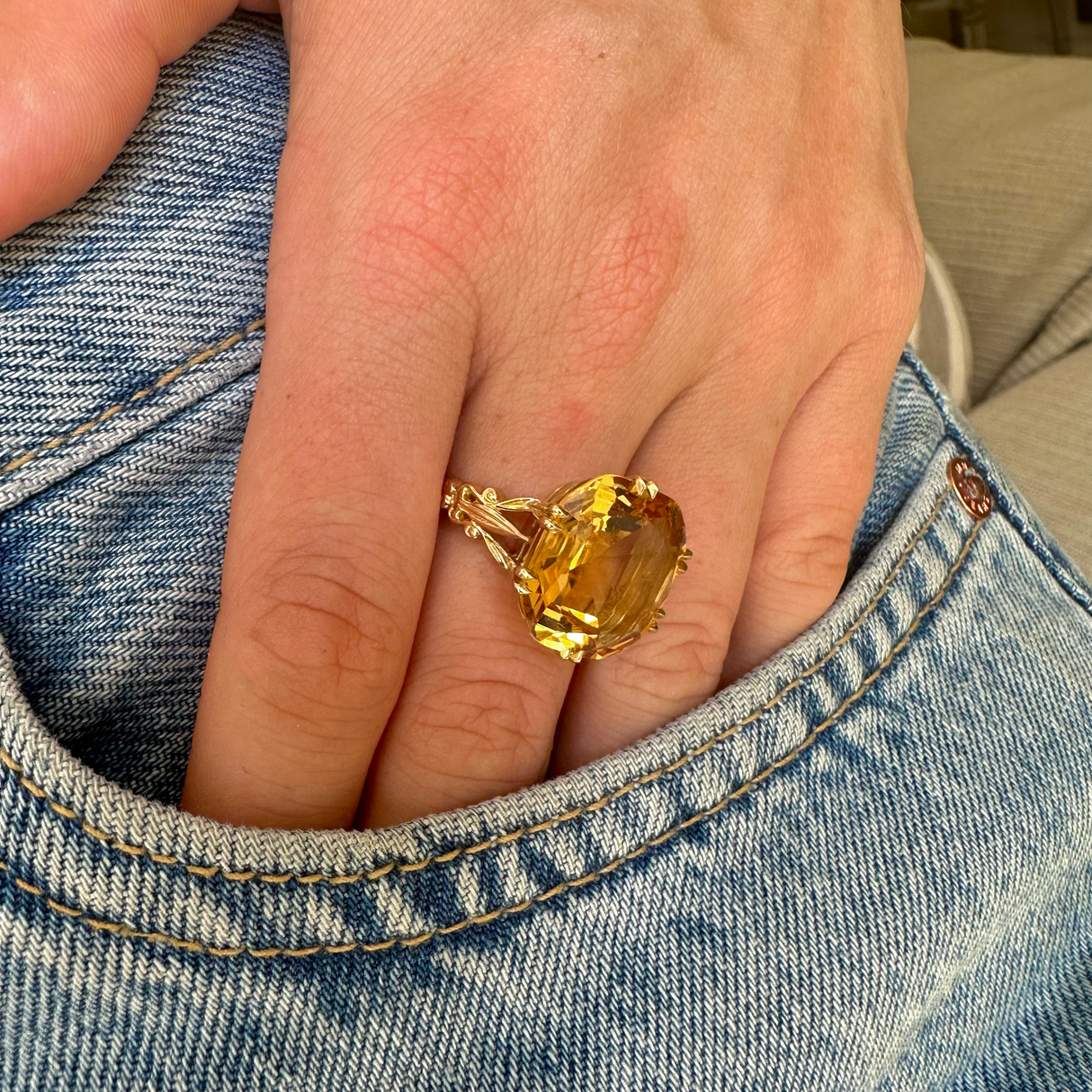 Antique Edwardian imperial golden topaz ring, 18ct yellow gold