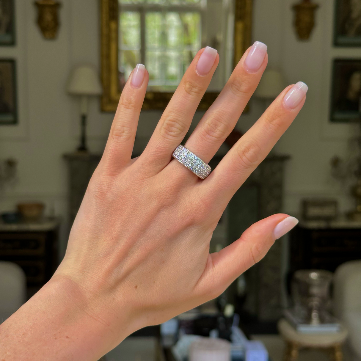 Vintage, 1900s diamond band, 18ct white gold