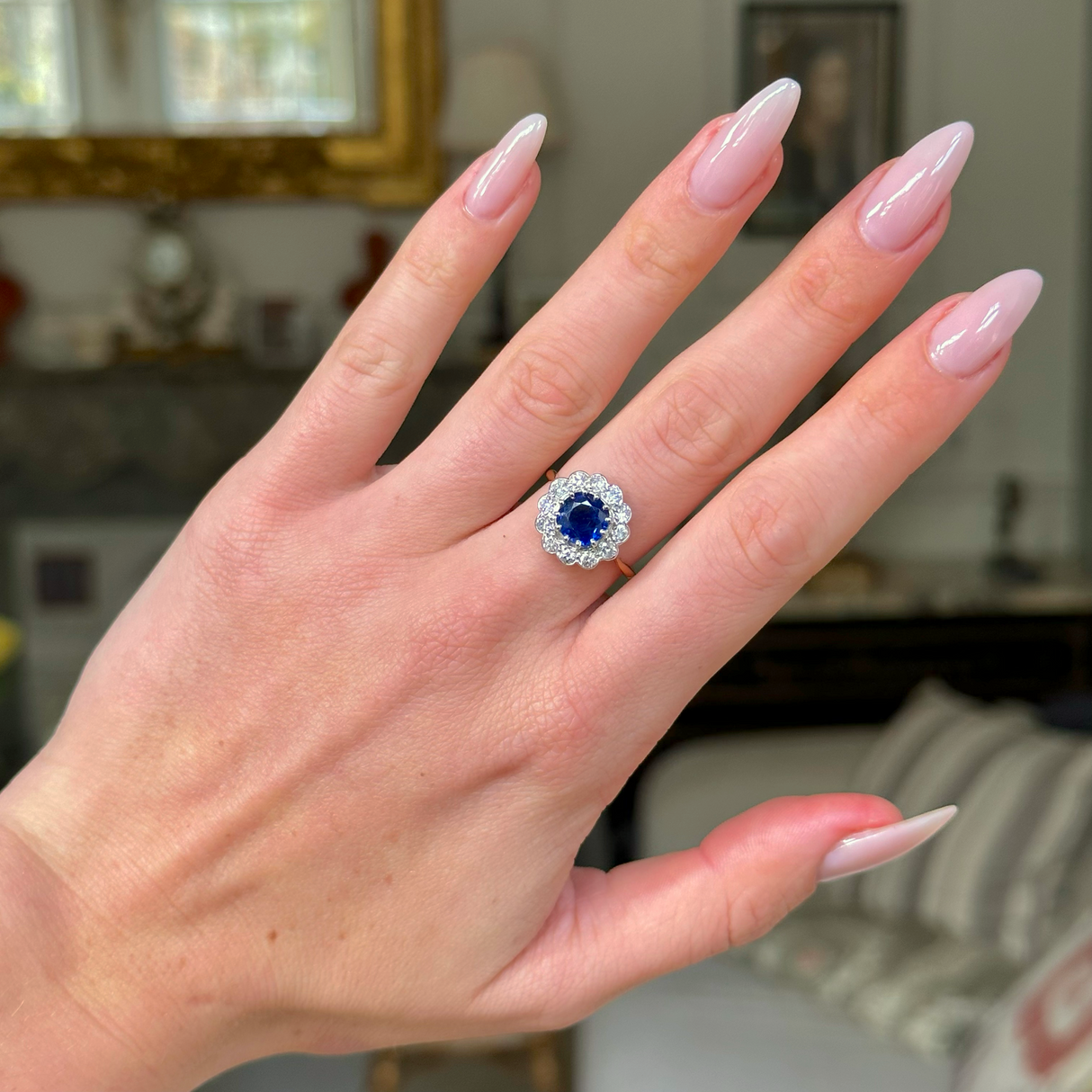 Art Deco, sapphire & diamond daisy cluster engagement ring