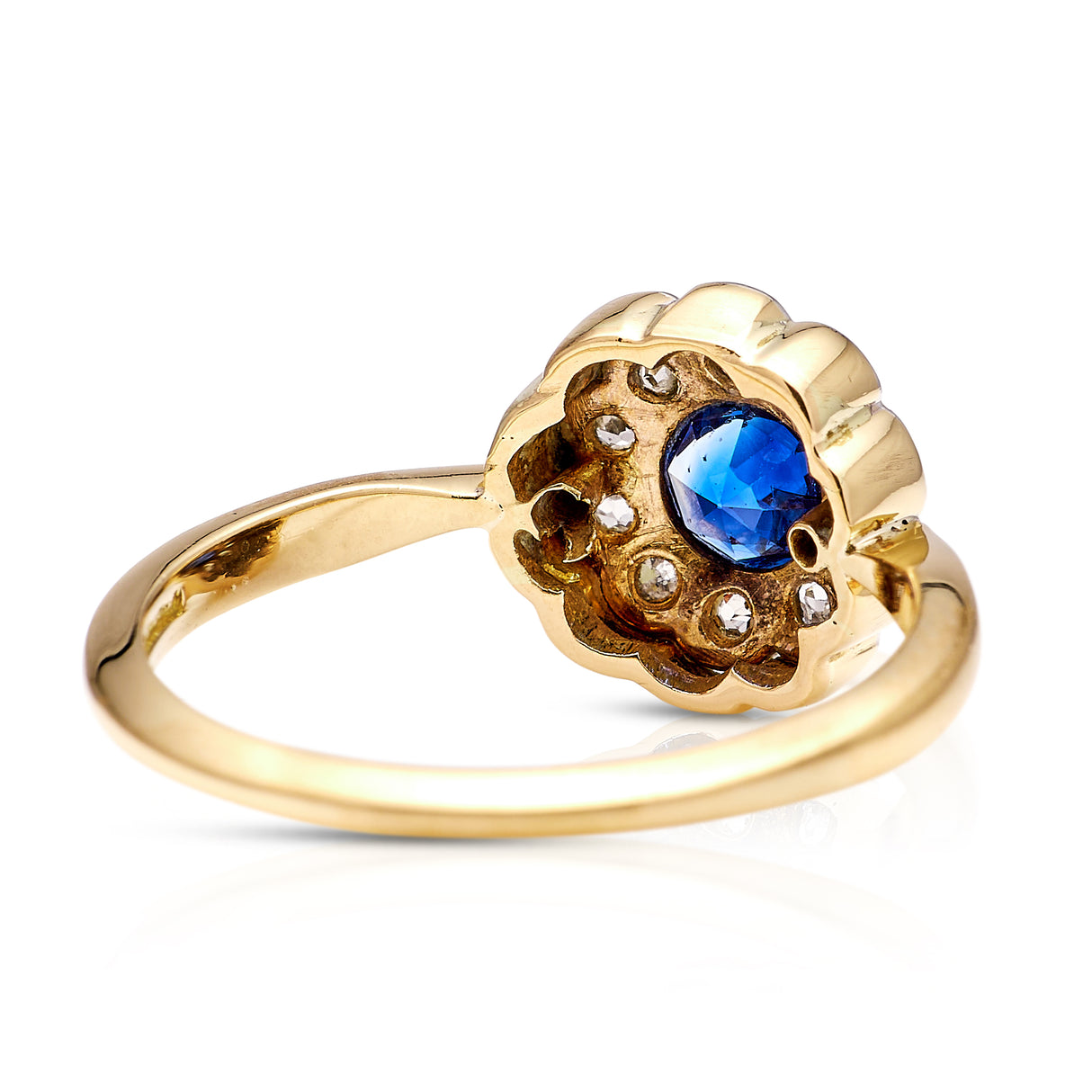 Antique, Edwardian sapphire and diamond cluster ring, 18ct yellow gold and platinum