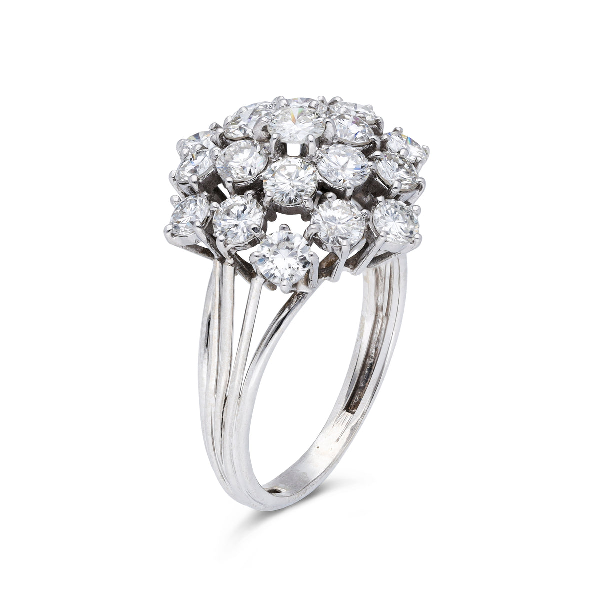 Vintage, 2.85ct diamond cluster ring