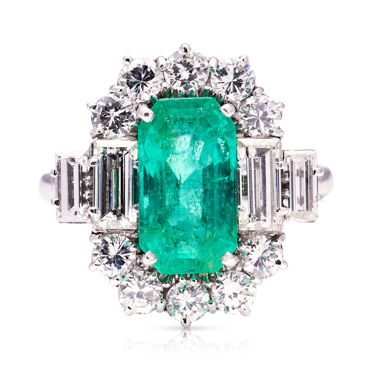 Vintage emerald & diamond cluster ring