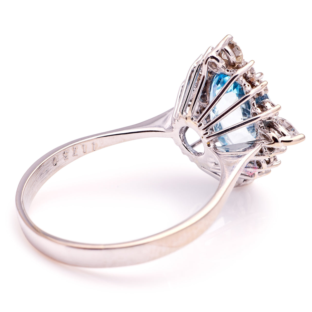 Vintage, 1950s aquamarine & diamond cluster ring