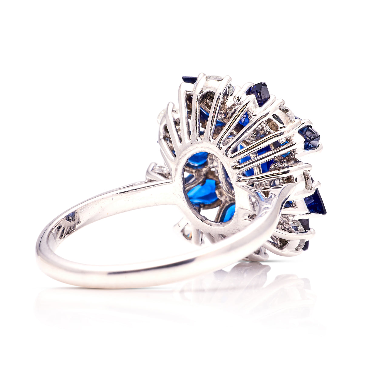 Vintage, 1970s sapphire & diamond cocktail ring rear view