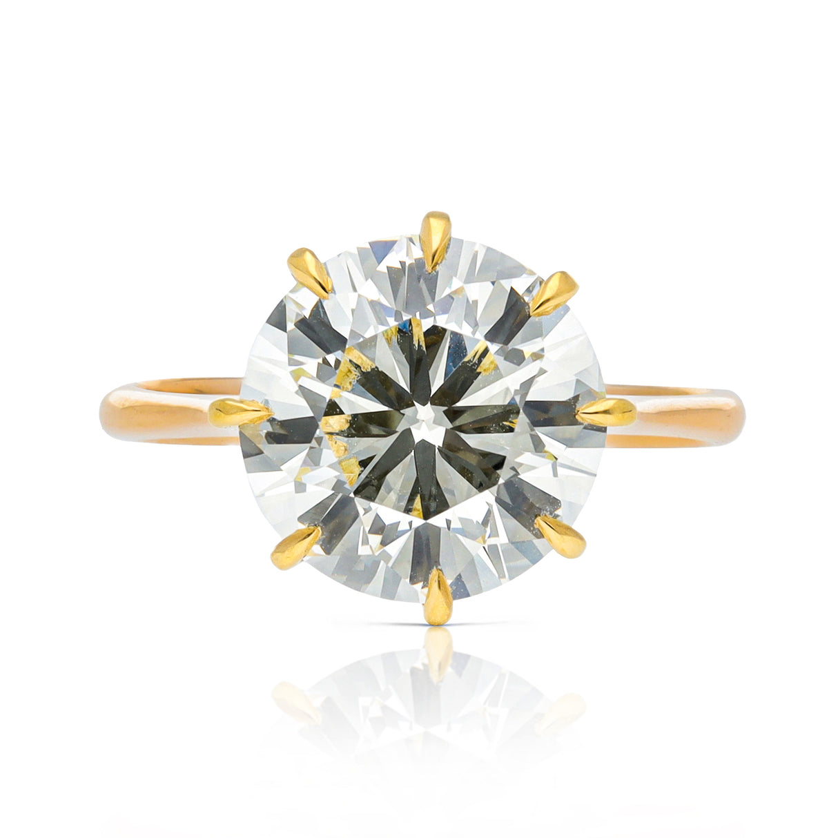 Vintage solitaire diamond engagement ring, front view.