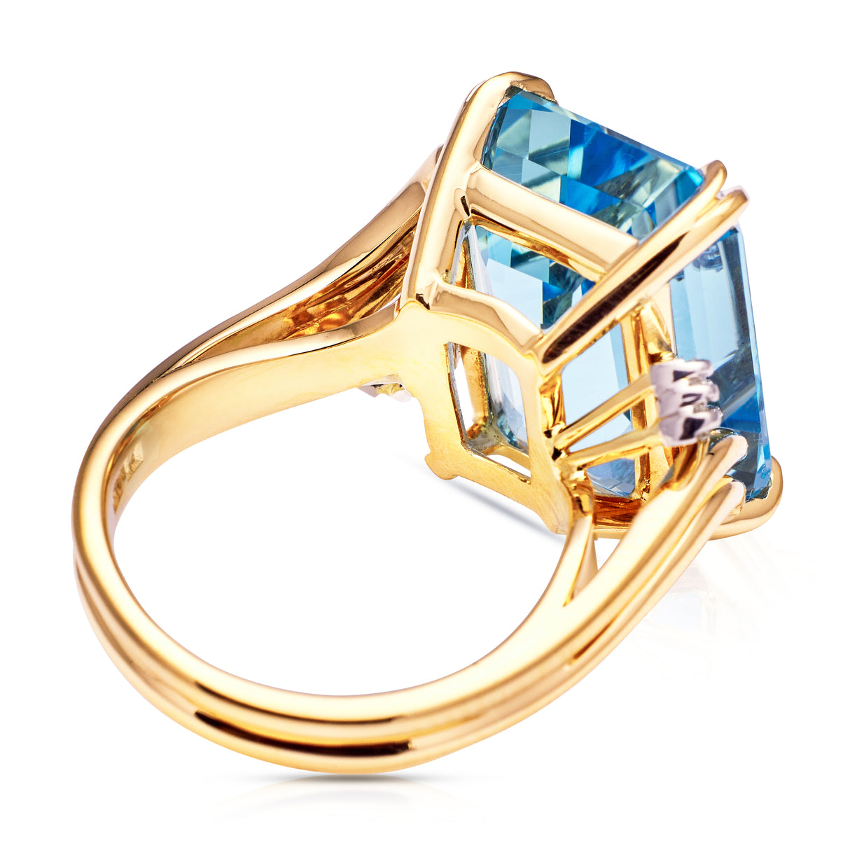 Vintage, aquamarine & diamond ring, 18ct yellow gold & platinum