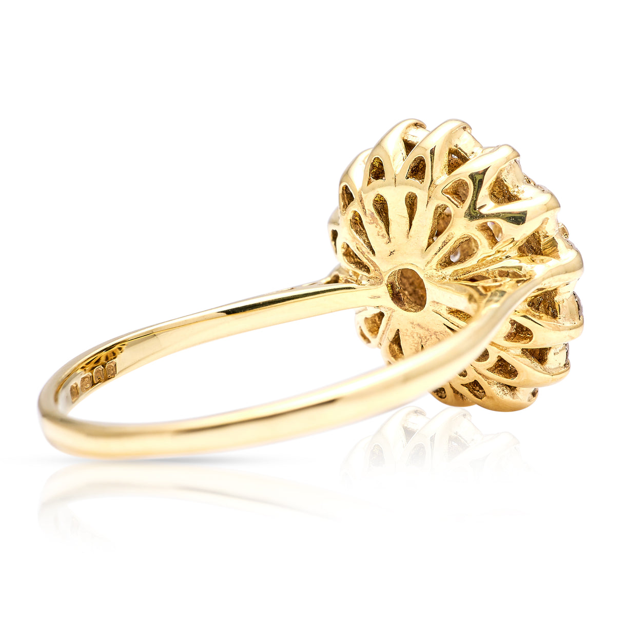 Vintage, 1970s large diamond cluster ring, 18ct yellow gold