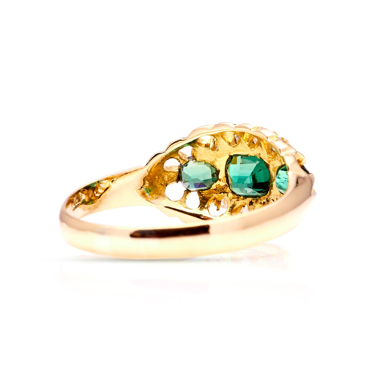 Antique, Edwardian emerald & diamond dress ring