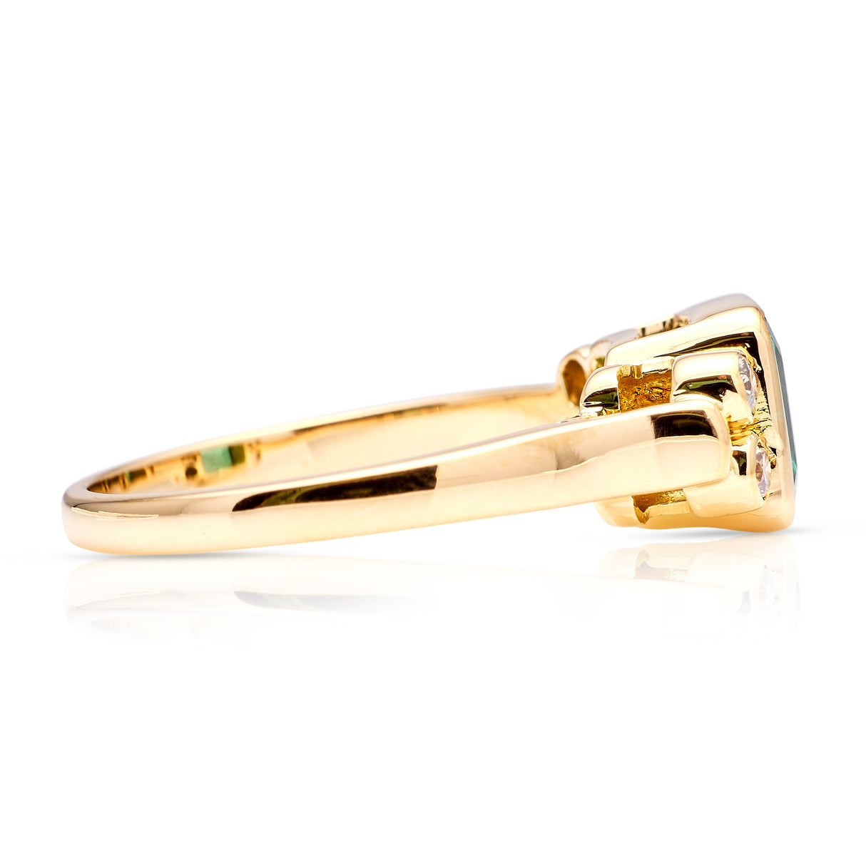 Vintage, emerald and diamond ring