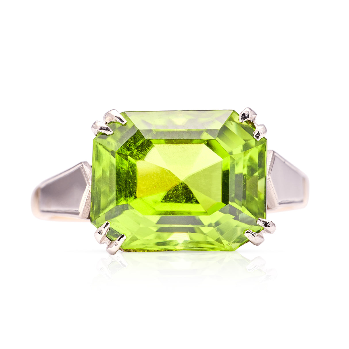 Vintage, Art Deco 7ct peridot ring