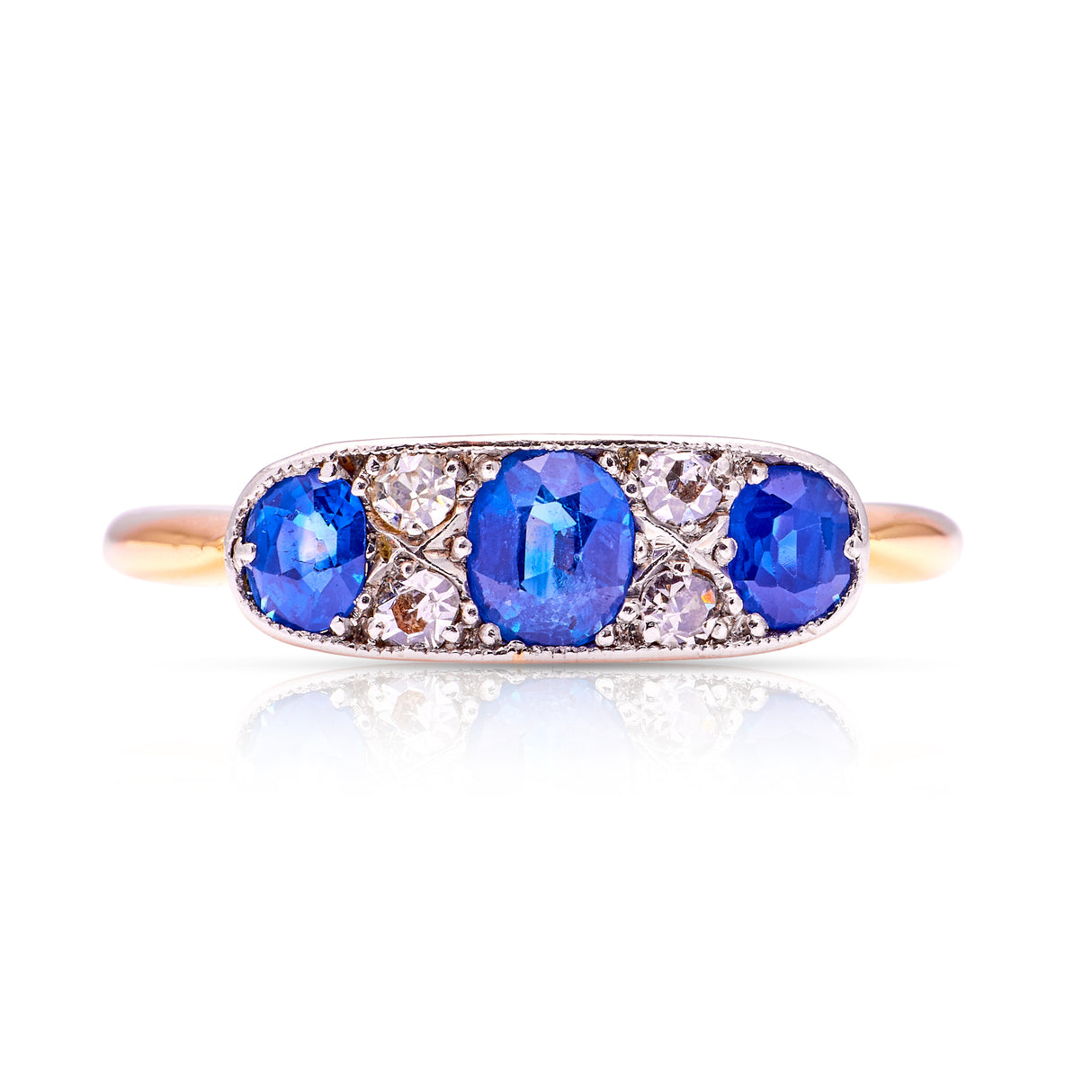 Vintage, Art Deco sapphire three-stone ring