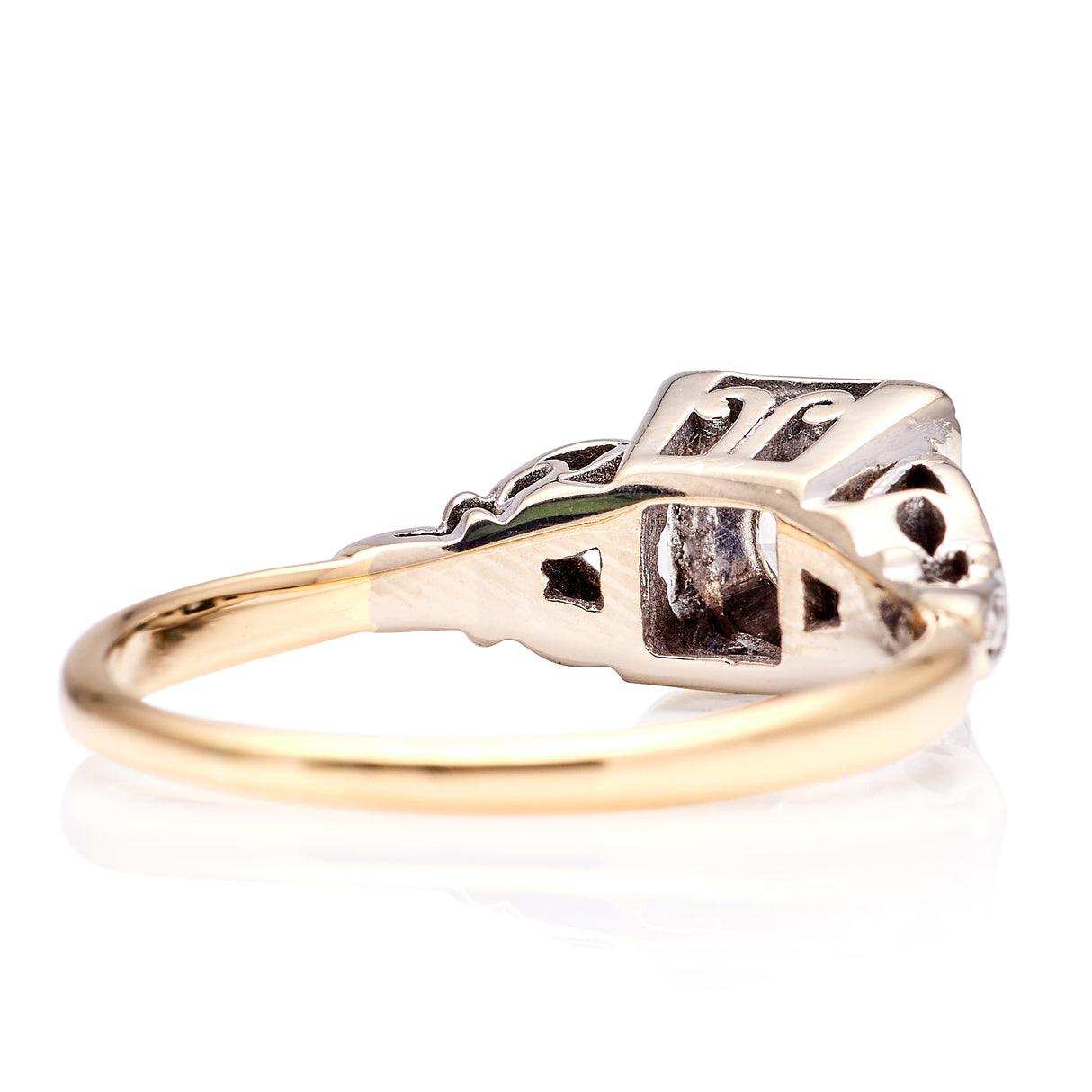 Vintage, 1960s diamond engagement ring, 18ct yellow gold and platinum