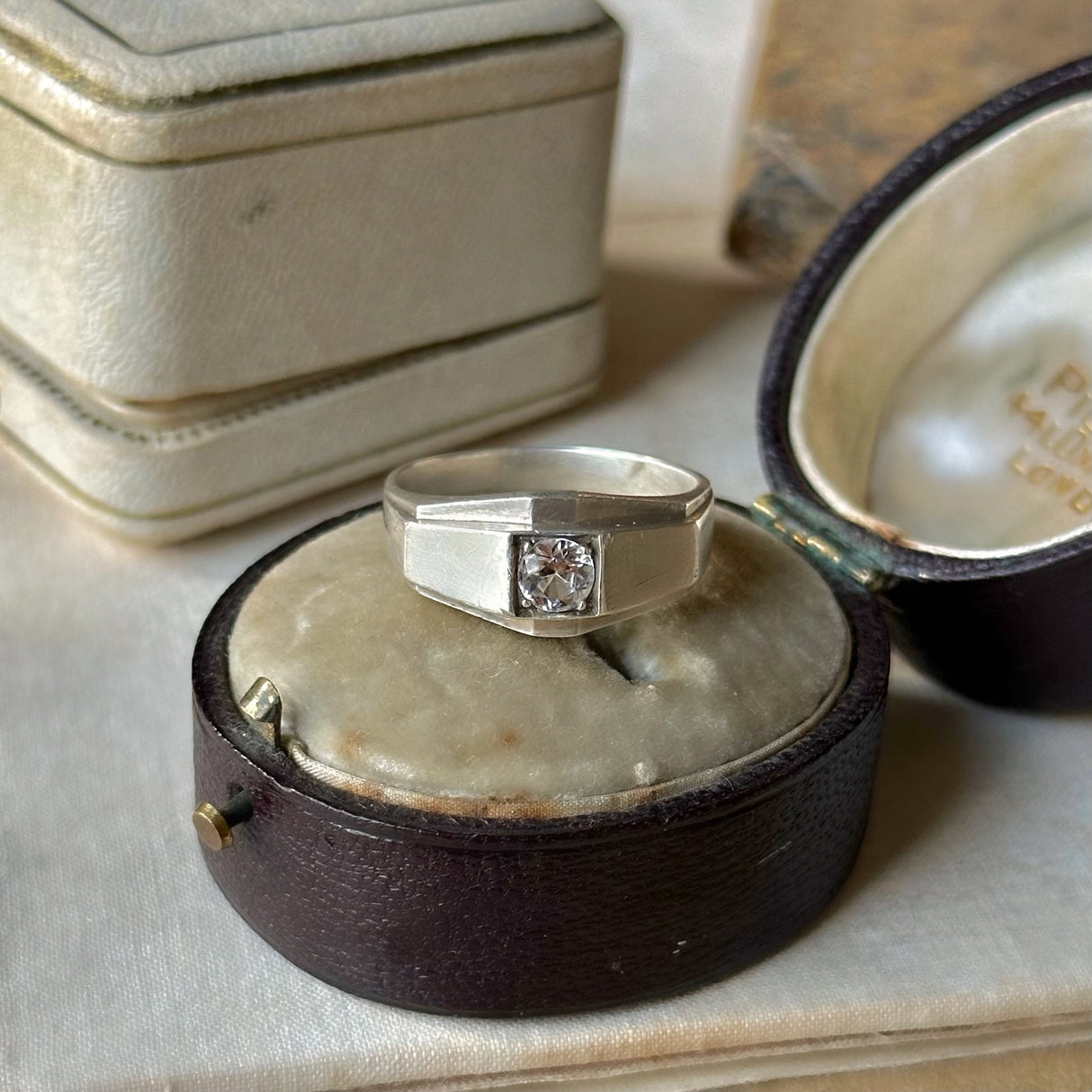 Vintage, Art Deco single-stone old diamond ring