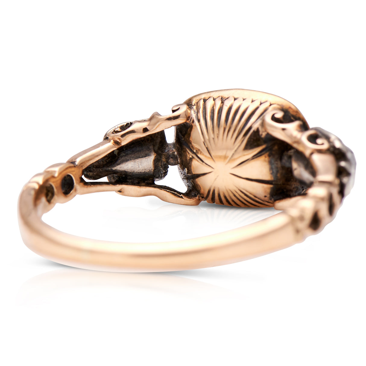 18th Century, Georgian, 18ct Gold, Silver, Sapphire and Diamond Ring Shop Now with Antique Ring Boutique | Antique Engagement Rings | Vintage Engagement Rings Antique Rings | Antique Engagement Rings | Vintage Engagement Rings | Antique Jewellery Antique Engagement Rings | Vintage Engagement Rings Antique Rings | Antique Engagement Rings | Vintage Engagement Rings | Antique Jewellery