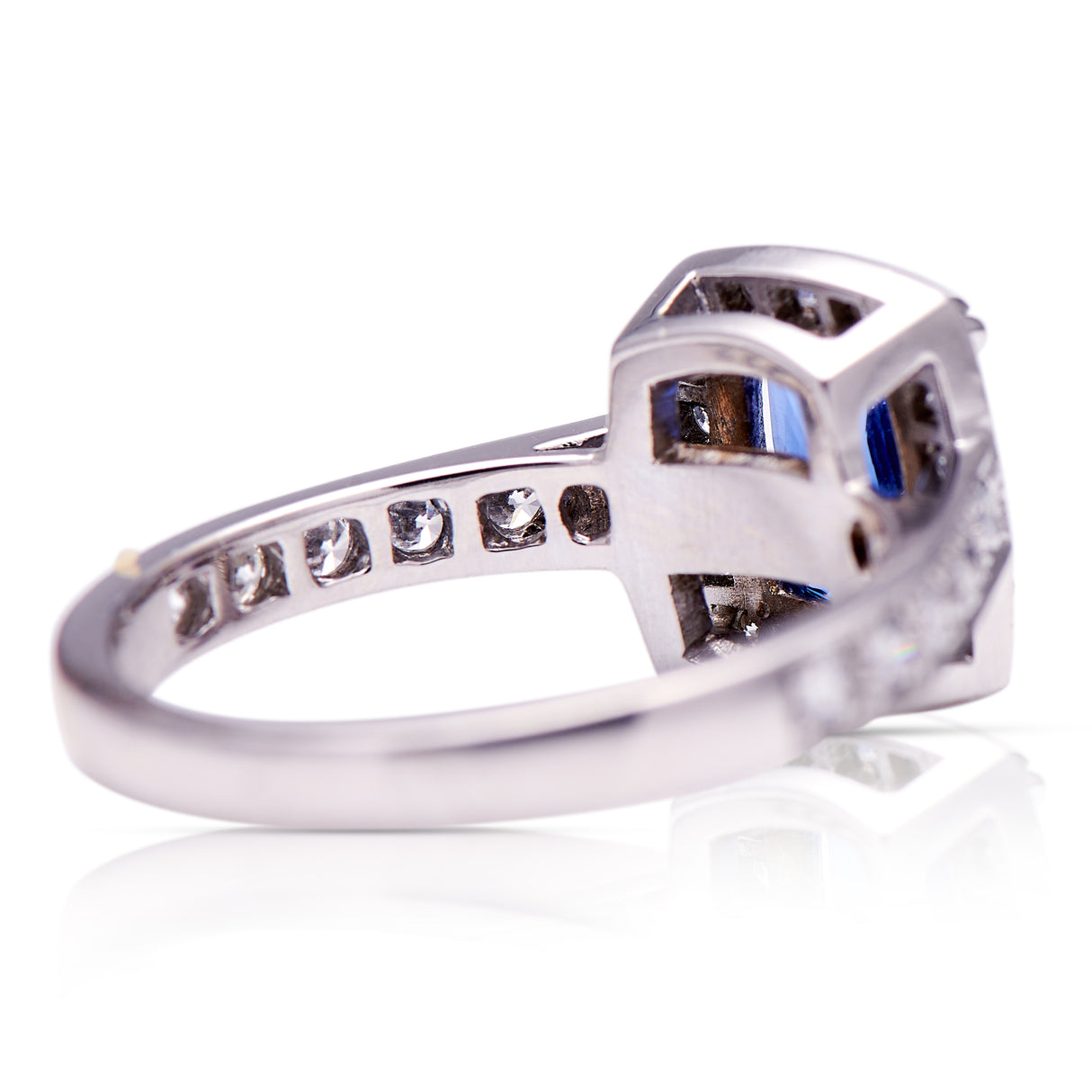 SOLD! Engagement | 18ct white gold, sapphire & diamond ring