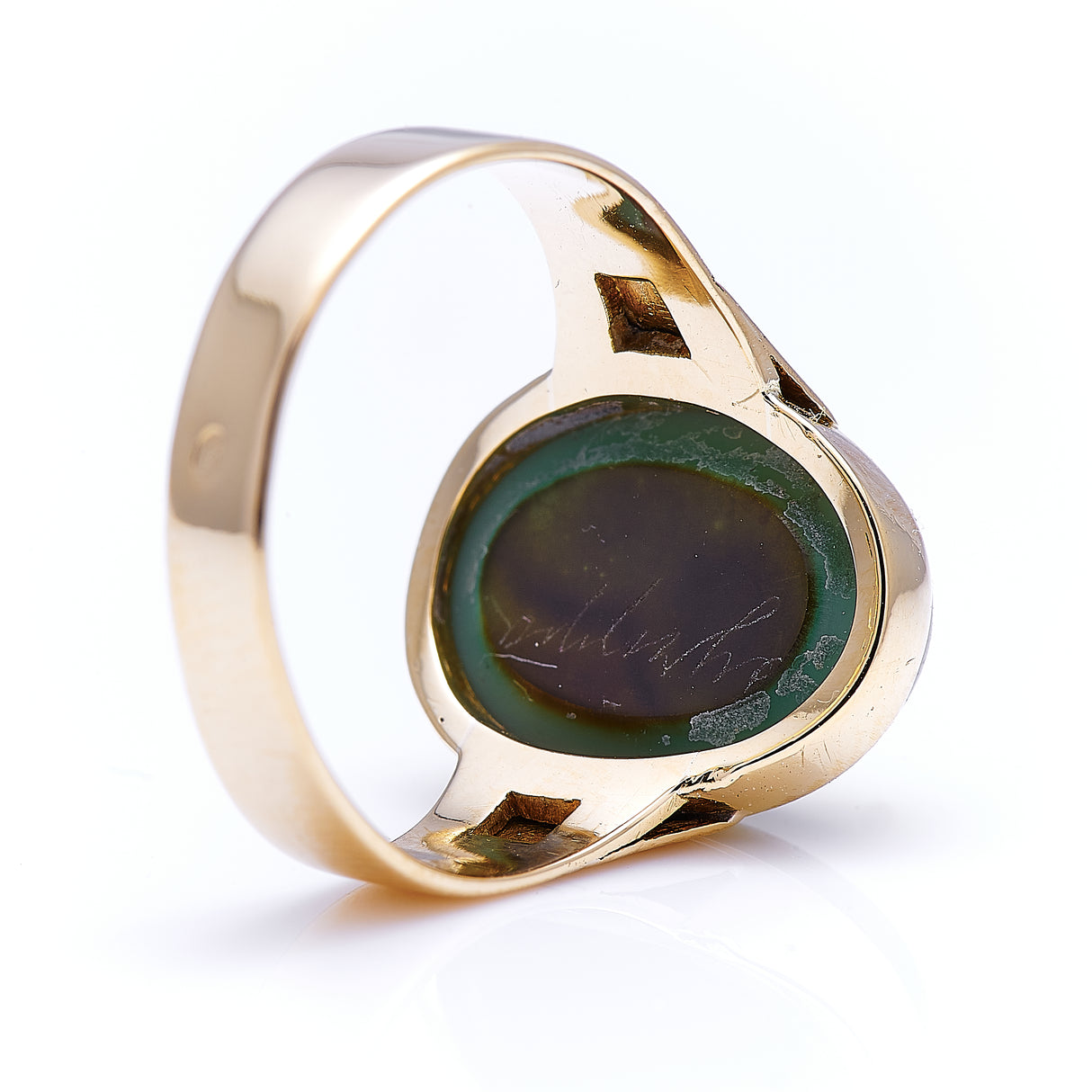 Georgian, 18ct gold, French, carved intaglio ring