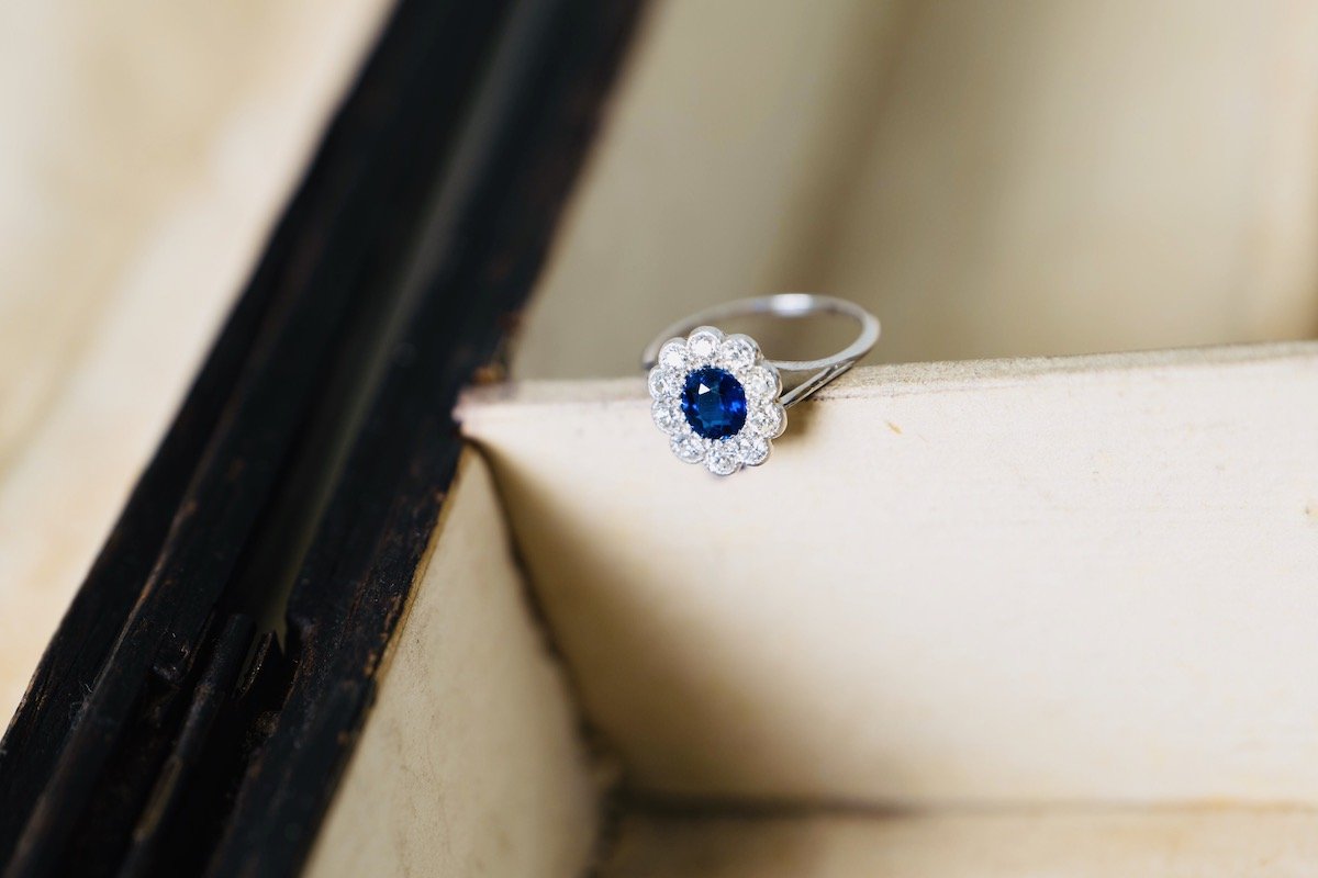 Art Deco, platinum, Tiffany & co. sapphire and diamond cluster ring, original box