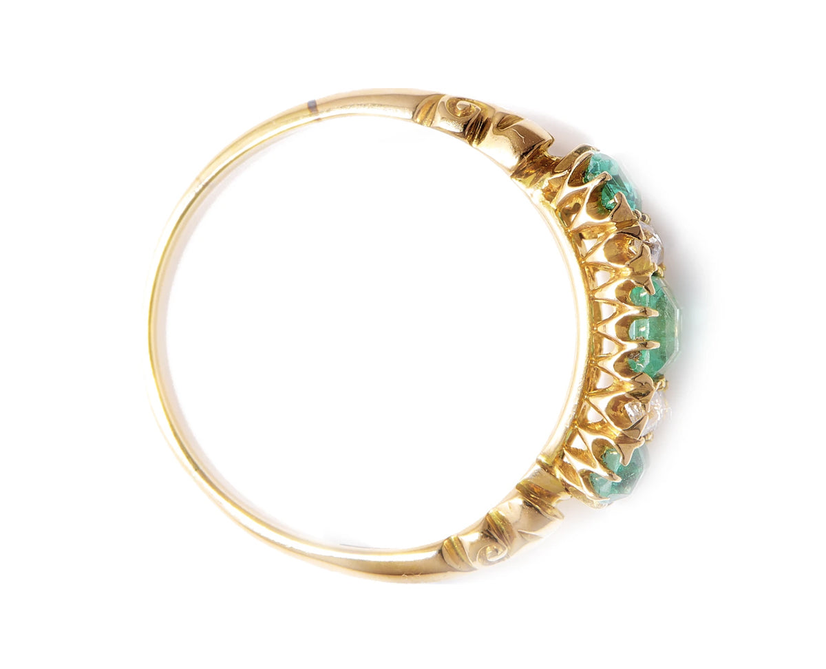 Antique Edwardian, 18ct gold, Colombian emerald and diamond ring