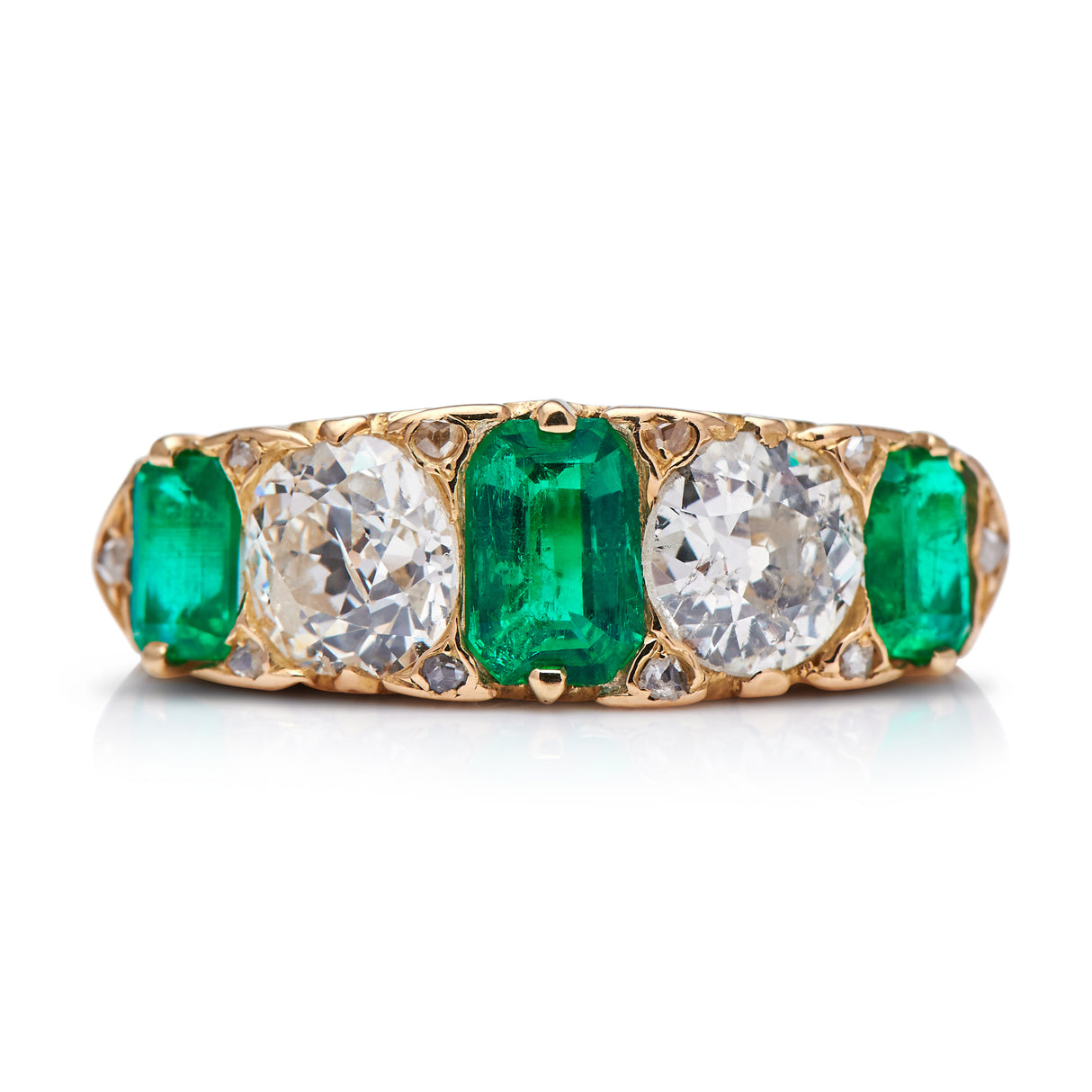 Victorian, 18ct yellow gold, emerald and diamond five-stone ring