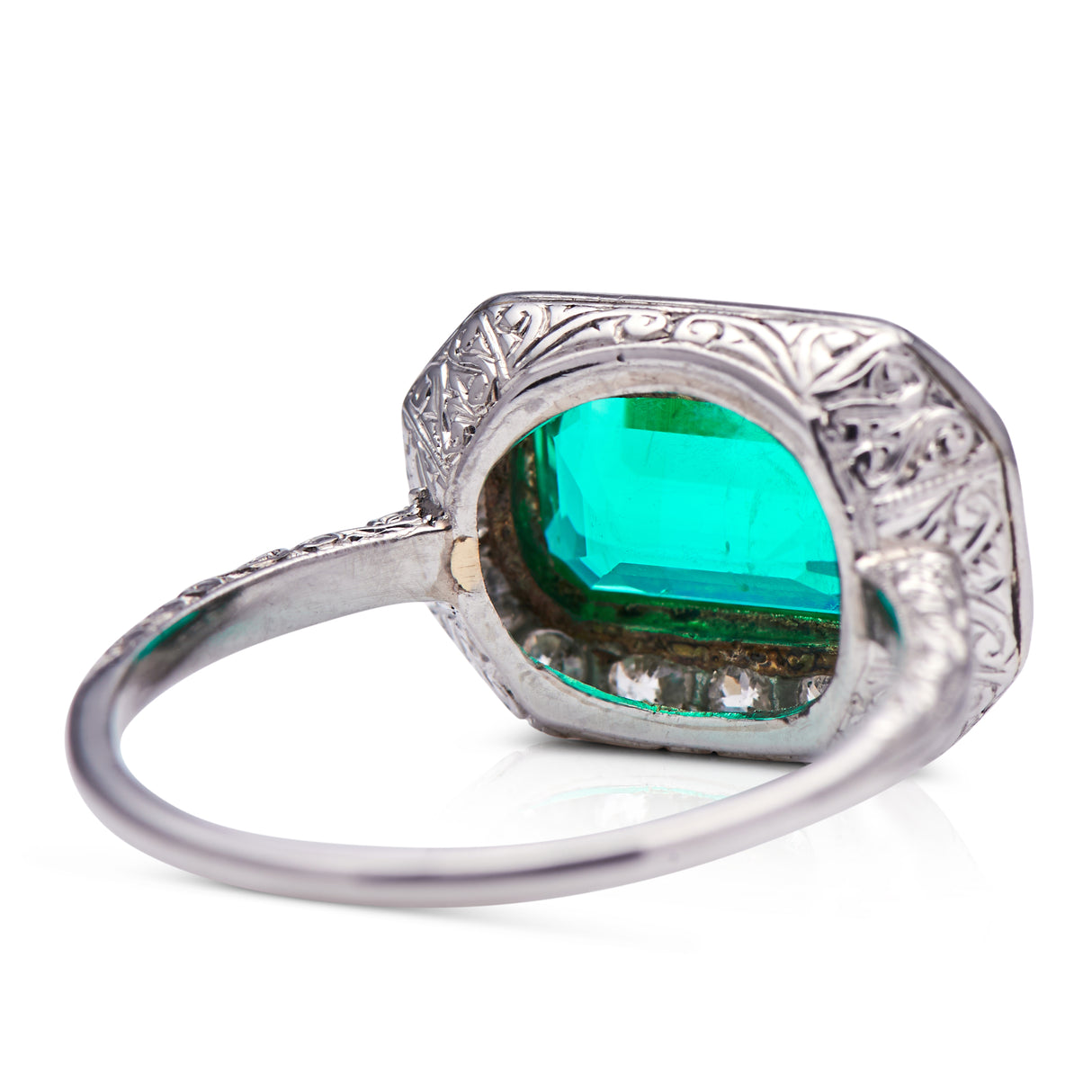 Antique, Edwardian Colombian emerald and diamond ring, platinum