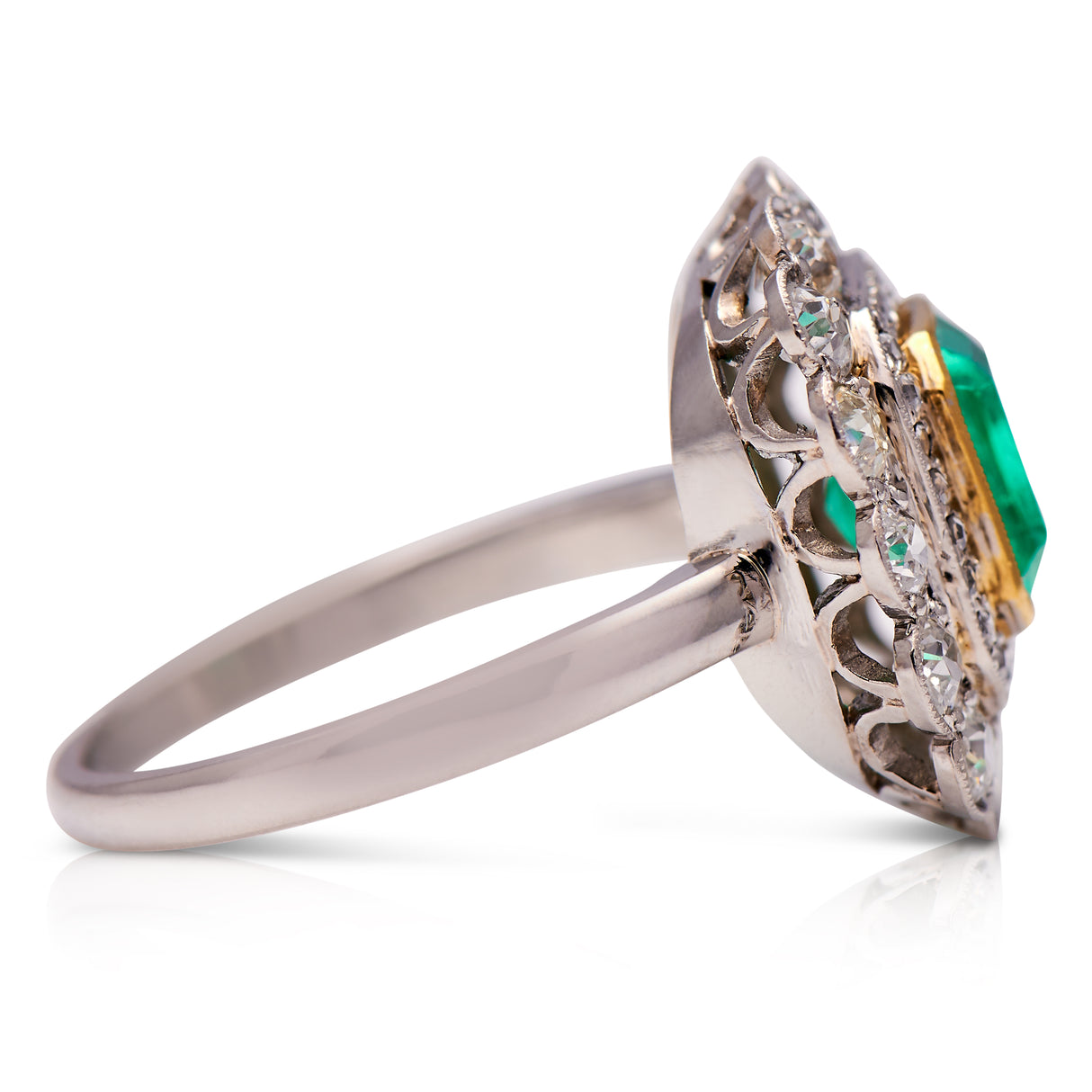 Emerald Antique Engagement Rings Diamond Engagement Rings Emerald Engagement Rings Antique Rings Antique Ring Boutique Vintage Engagement Rings Antique Engagement Rings Antique Jewellery company Vintage Jewellery