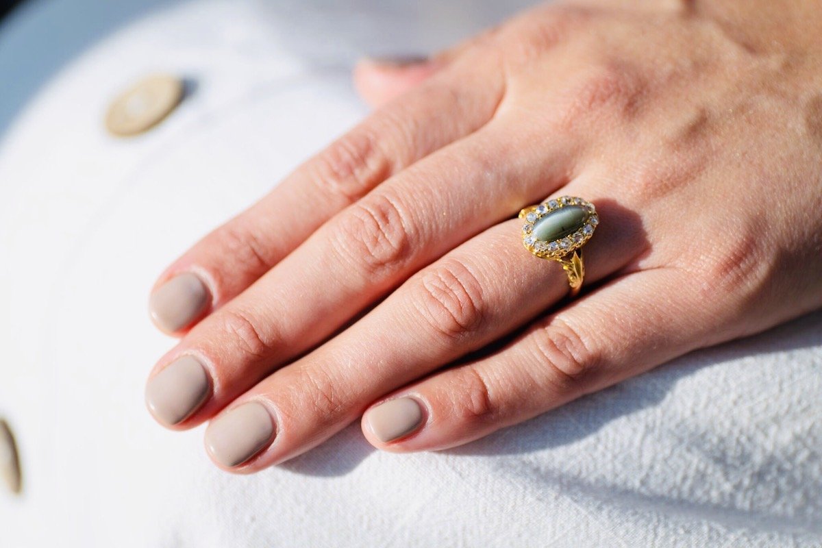 Antique Victorian, 18ct gold, cat's eye and diamond cluster ring