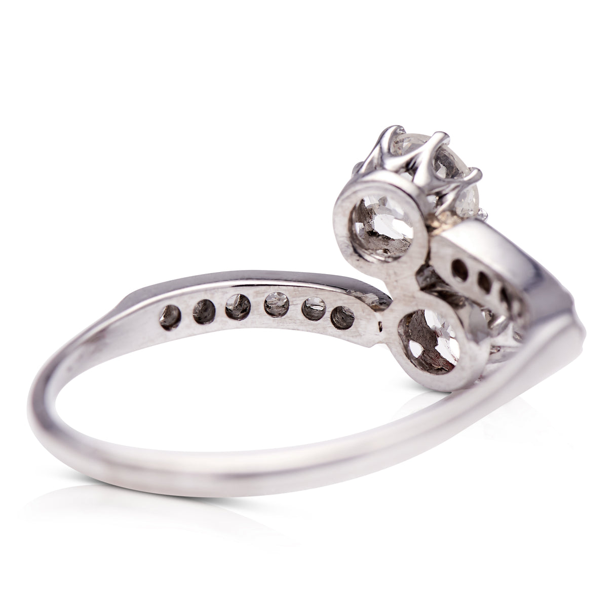 Edwardian old-cut diamond 'toi et moi' engagement ring, platinum