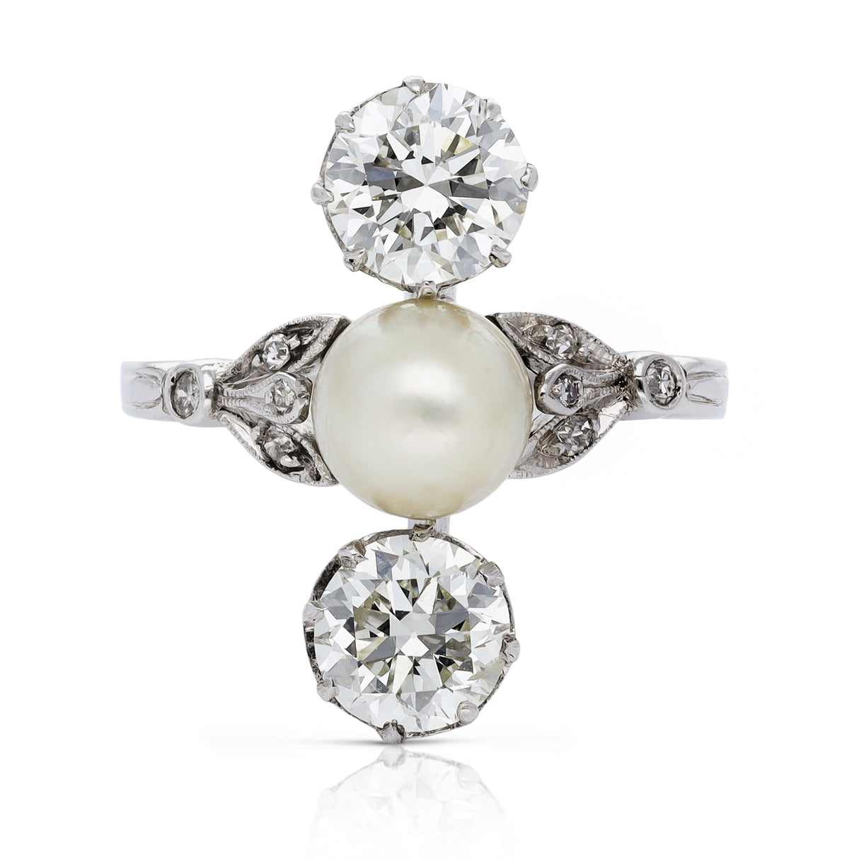 Antique natural pearl & diamond ring, platinum