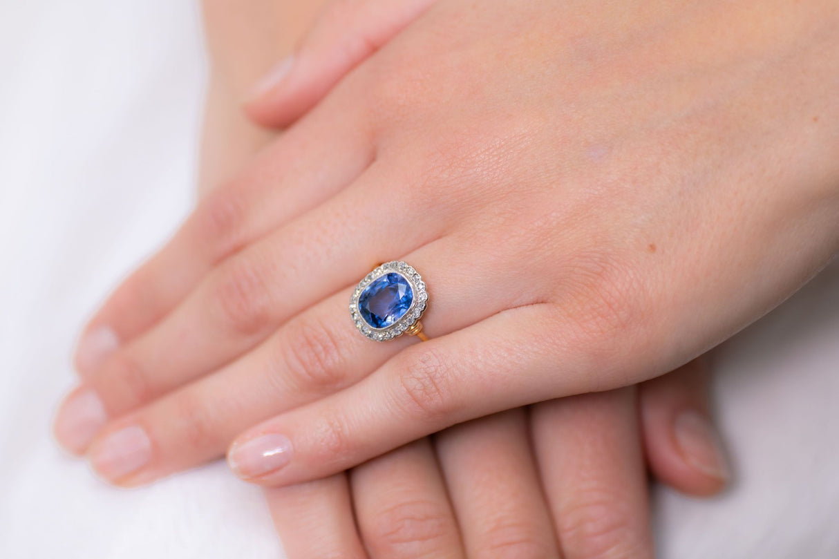 Art Deco, 18ct gold, sri lanka sapphire and diamond cluster ring