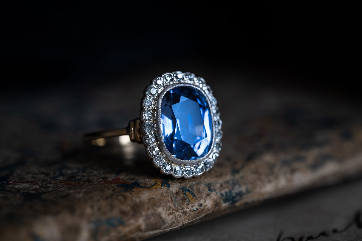 Art Deco, 18ct gold, sri lanka sapphire and diamond cluster ring