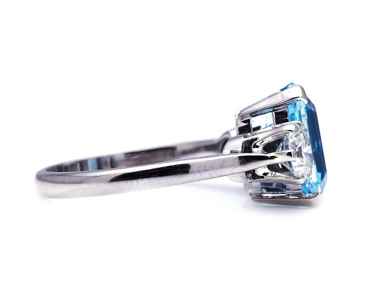 Art Deco, 18ct white gold, aquamarine and diamond three-stone ring