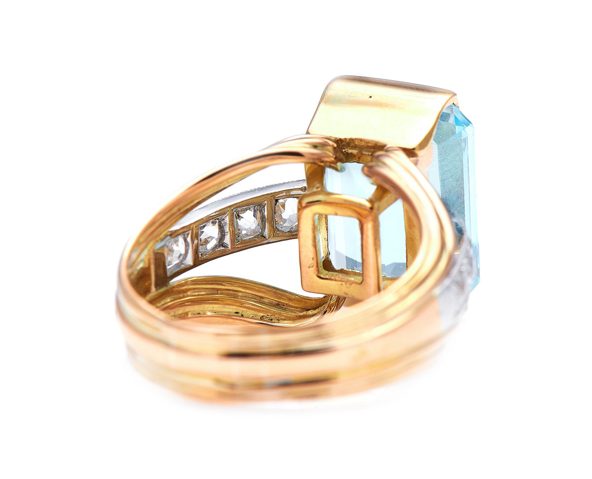 Art Deco, French, 18ct gold, aquamarine and diamond ring