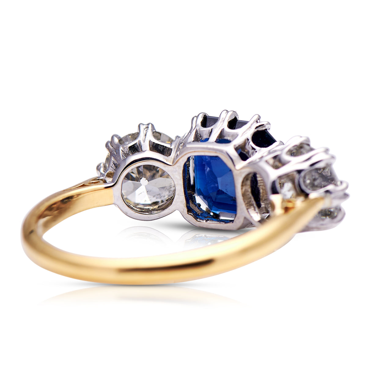 Art Deco | 1920s, large sapphire and diamond three stone ring
