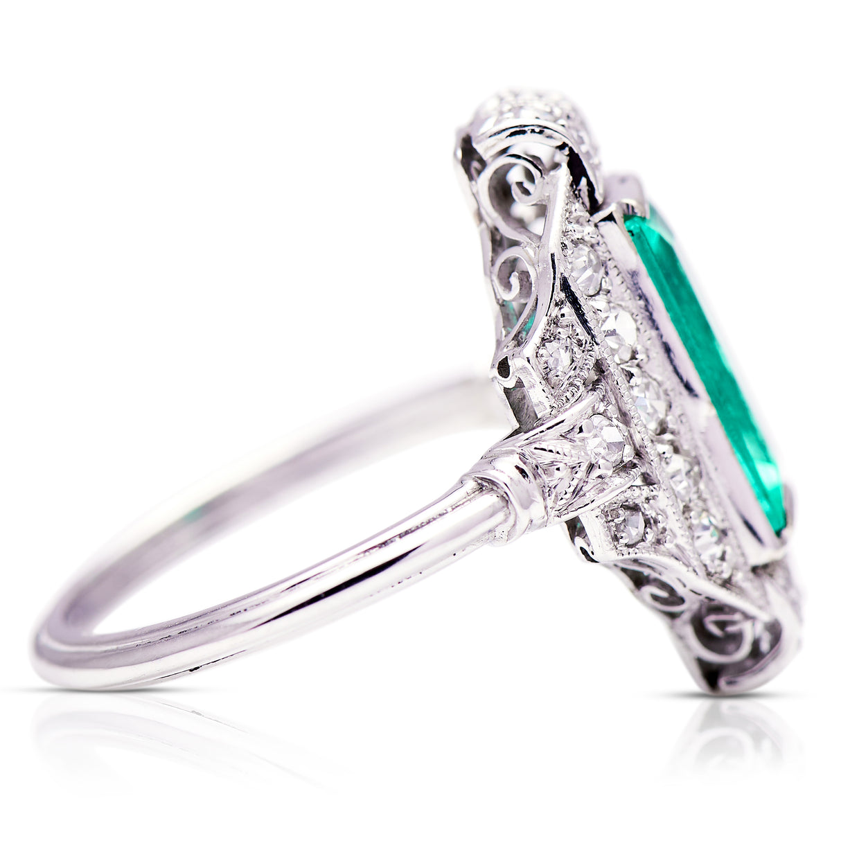 Emerald_Rings | Emerald_Jewellery | Antique_Emerald_Rings | Antique_Egagement_rings | Emerald Engagement Rings | Diamond Rings | Diamond Engagement rings | UK Antique Jewellers | Art Deco Rings | Art_Deco_Jewellery | Cluster_Rings | Antique_Cluster