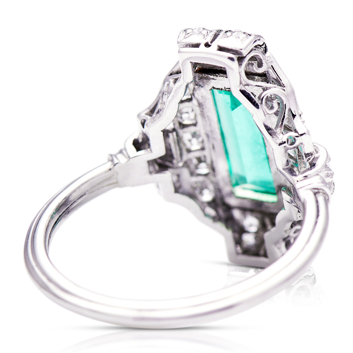 Emerald_Rings | Emerald_Jewellery | Antique_Emerald_Rings | Antique_Egagement_rings | Emerald Engagement Rings | Diamond Rings | Diamond Engagement rings | UK Antique Jewellers | Art Deco Rings | Art_Deco_Jewellery | Cluster_Rings | Antique_Cluster