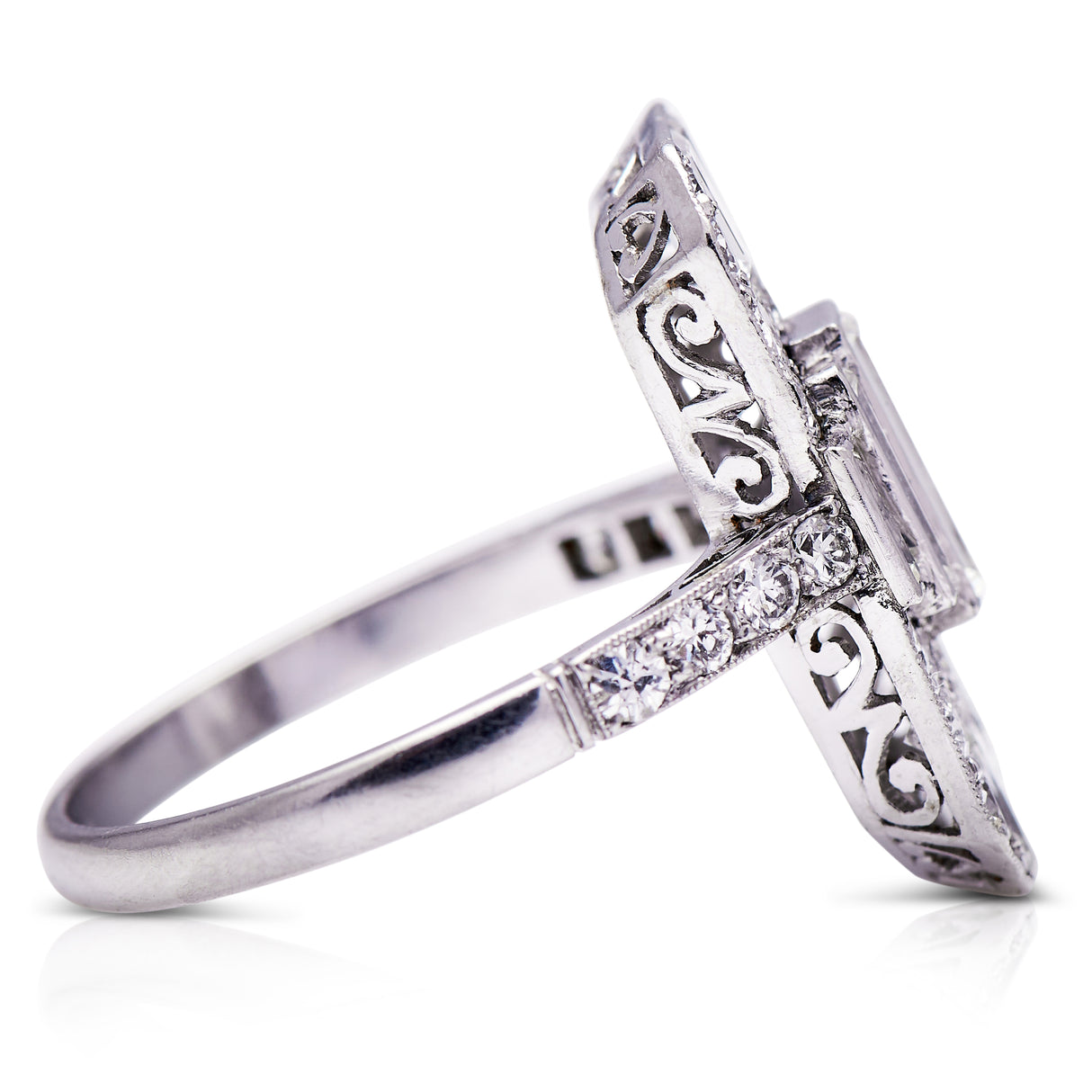 Art Deco diamond panel ring, side view.