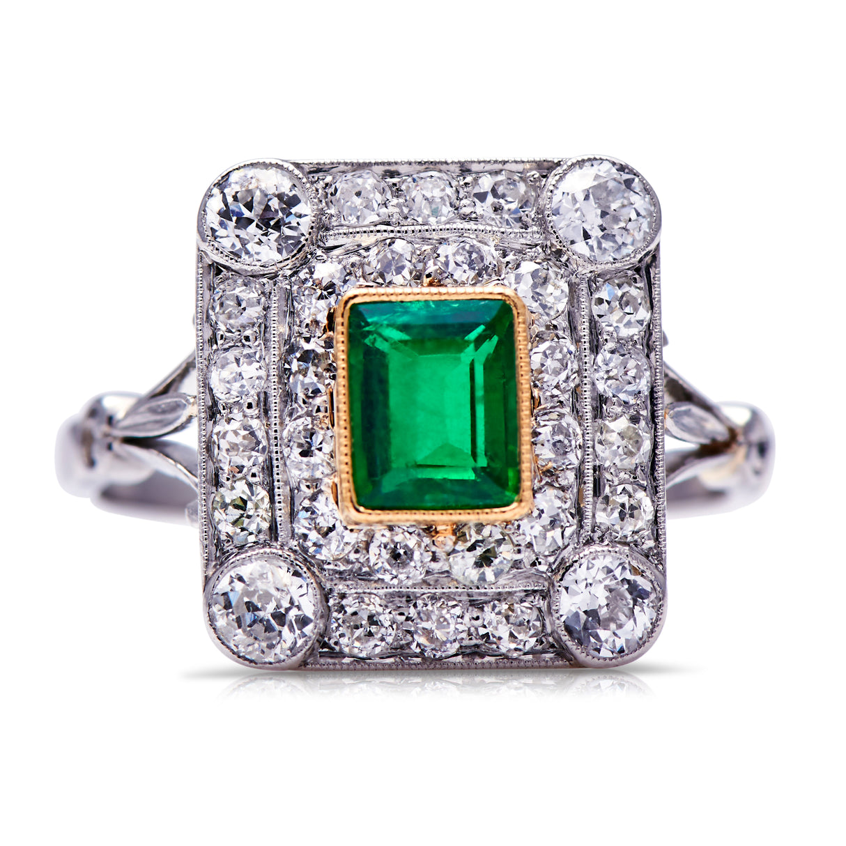Art-Deco-Platinum-Emerald-Diamond-Ring-Antique-Vintage