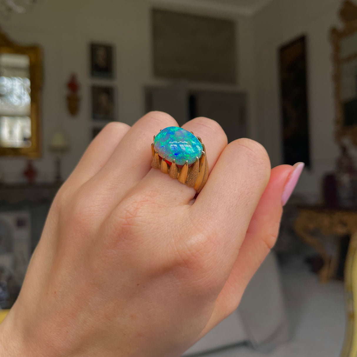 Vintage 1970s cabochon australian opal ring