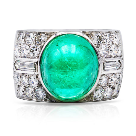 Trabert Hoeffer Mauboussin Art Deco emerald and diamond ring, front view.