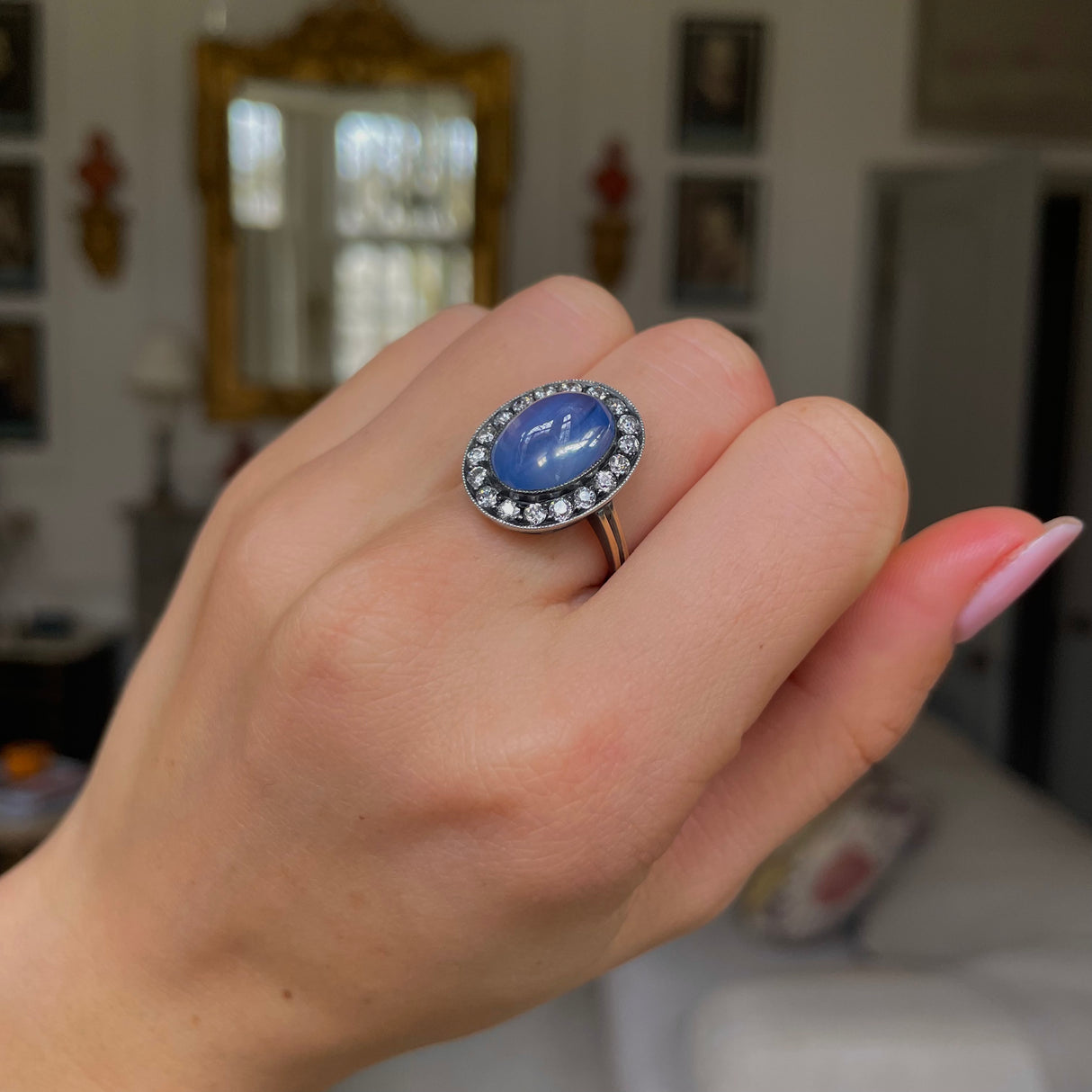 Antique | Edwardian, cabochon sapphire & diamond cluster ring