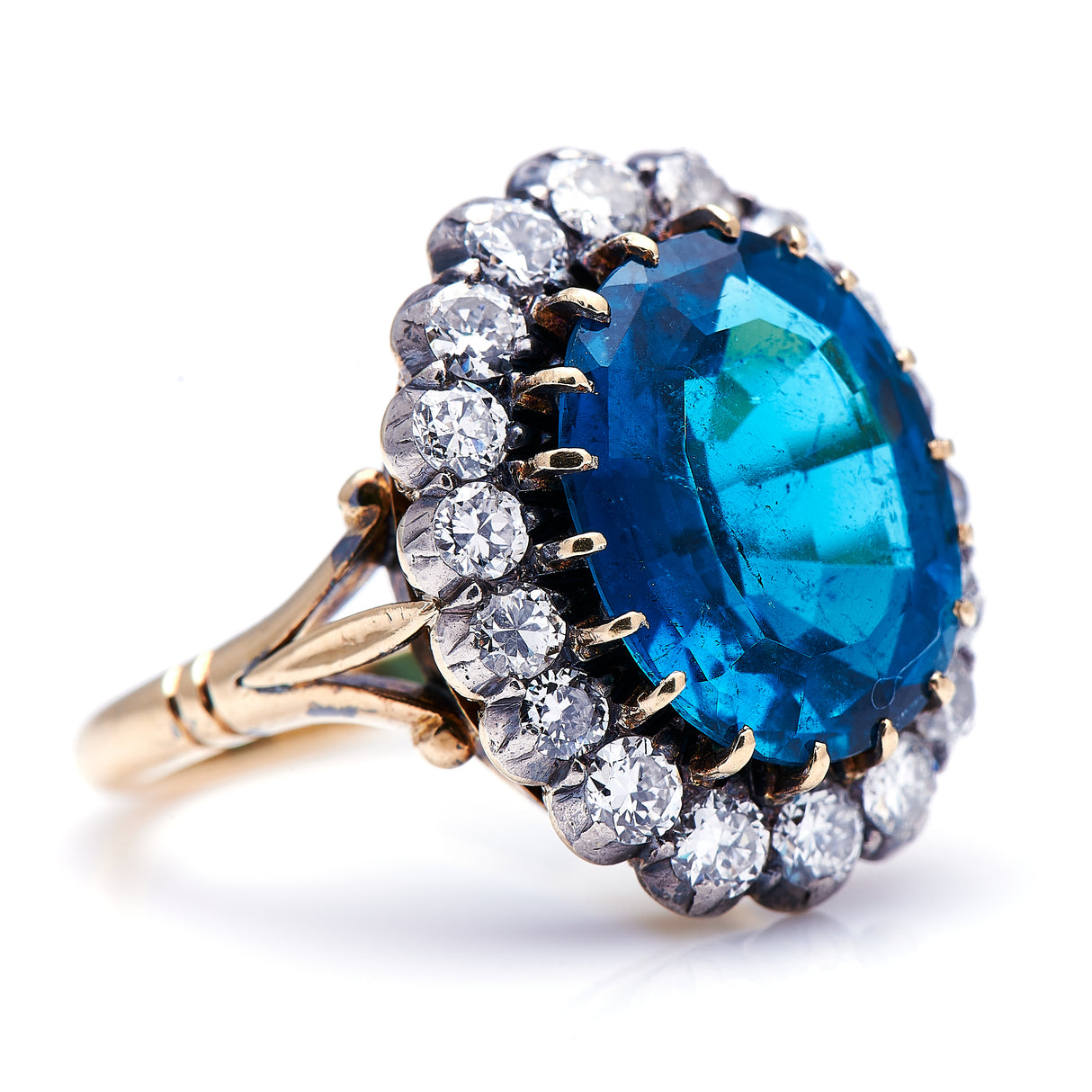 Edwardian, 18ct gold, extraordinary indicolite tourmaline and diamond cluster ring