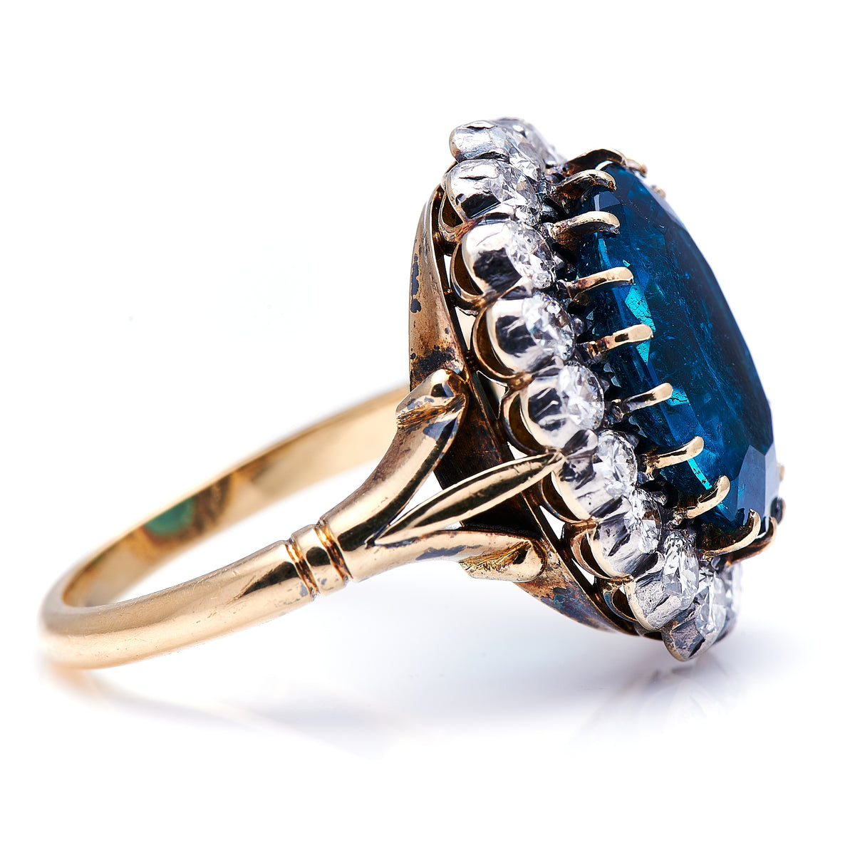 Edwardian, 18ct gold, extraordinary indicolite tourmaline and diamond cluster ring