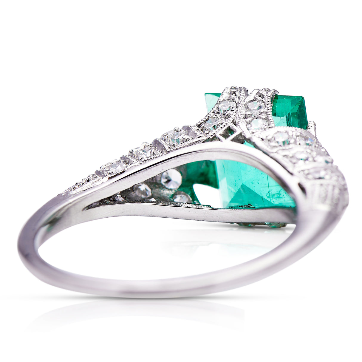 Art Deco, emerald & diamond ring
