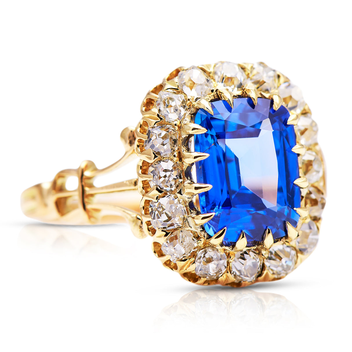 Antique, ceylon sapphire and diamond cluster ring, 18ct yellow gold