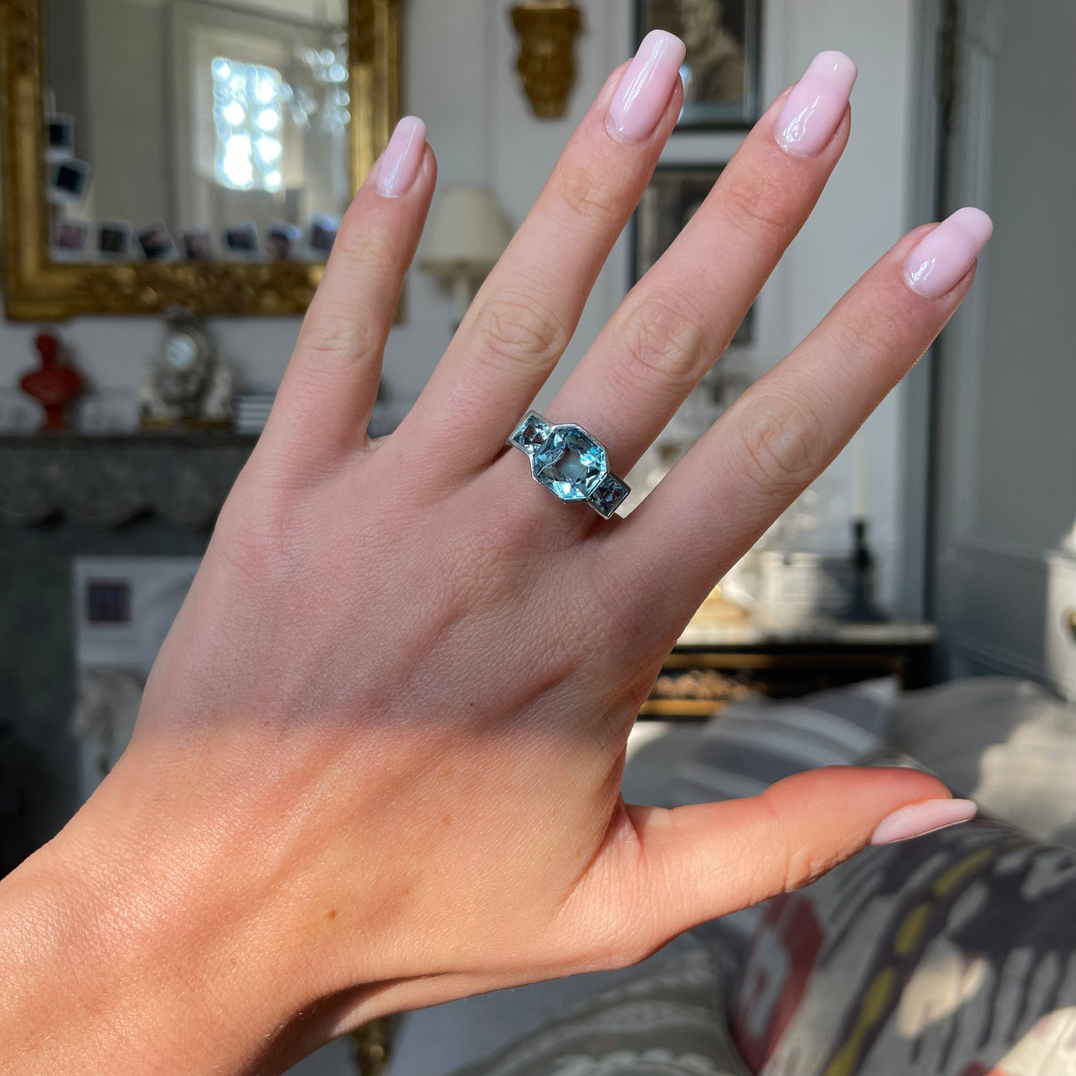 French 1920s Art Deco aquamarine ring, platinum