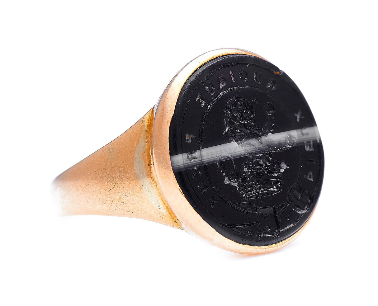 Georgian, 18ct gold, onyx intaglio ring