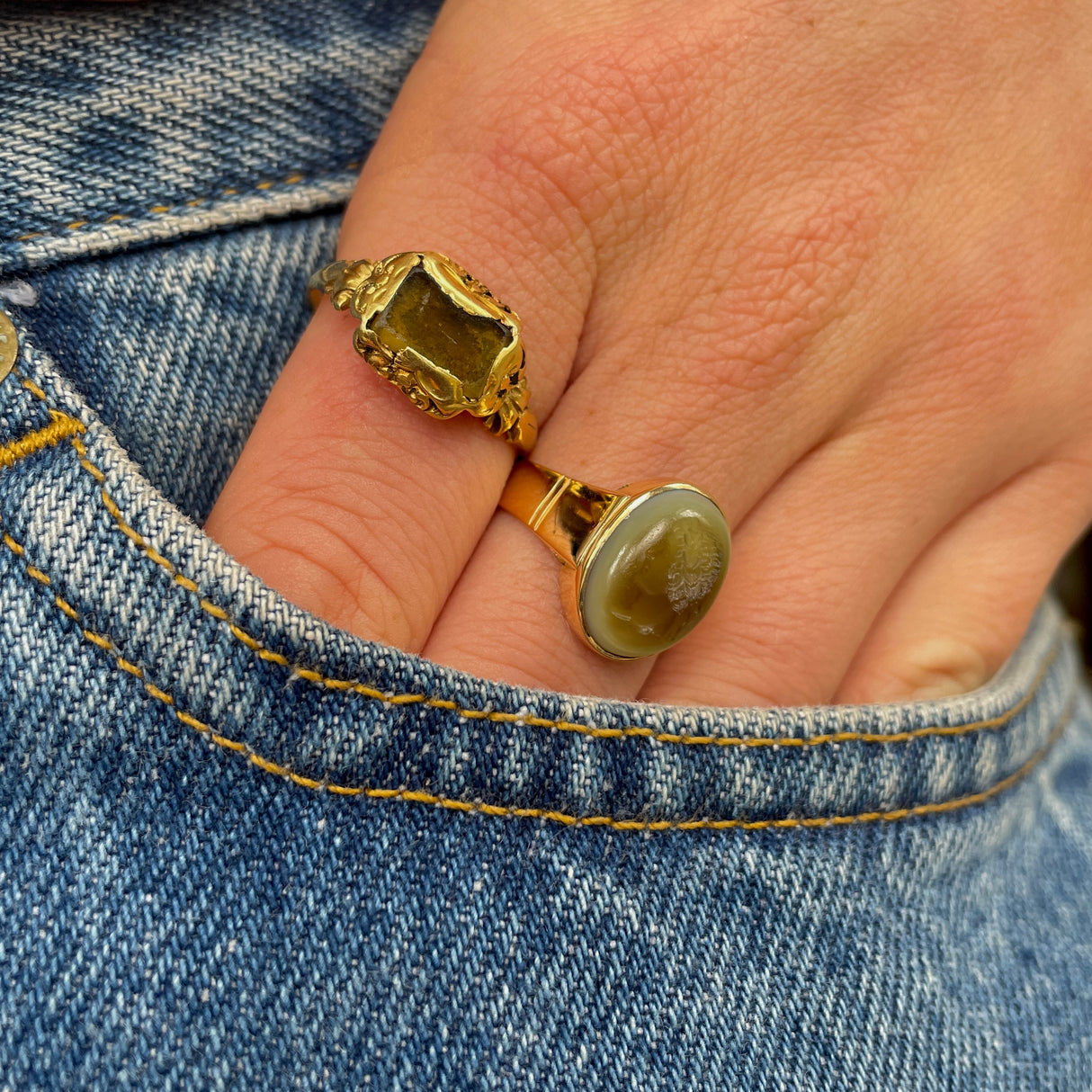 Georgian, 18ct gold, French, carved intaglio ring