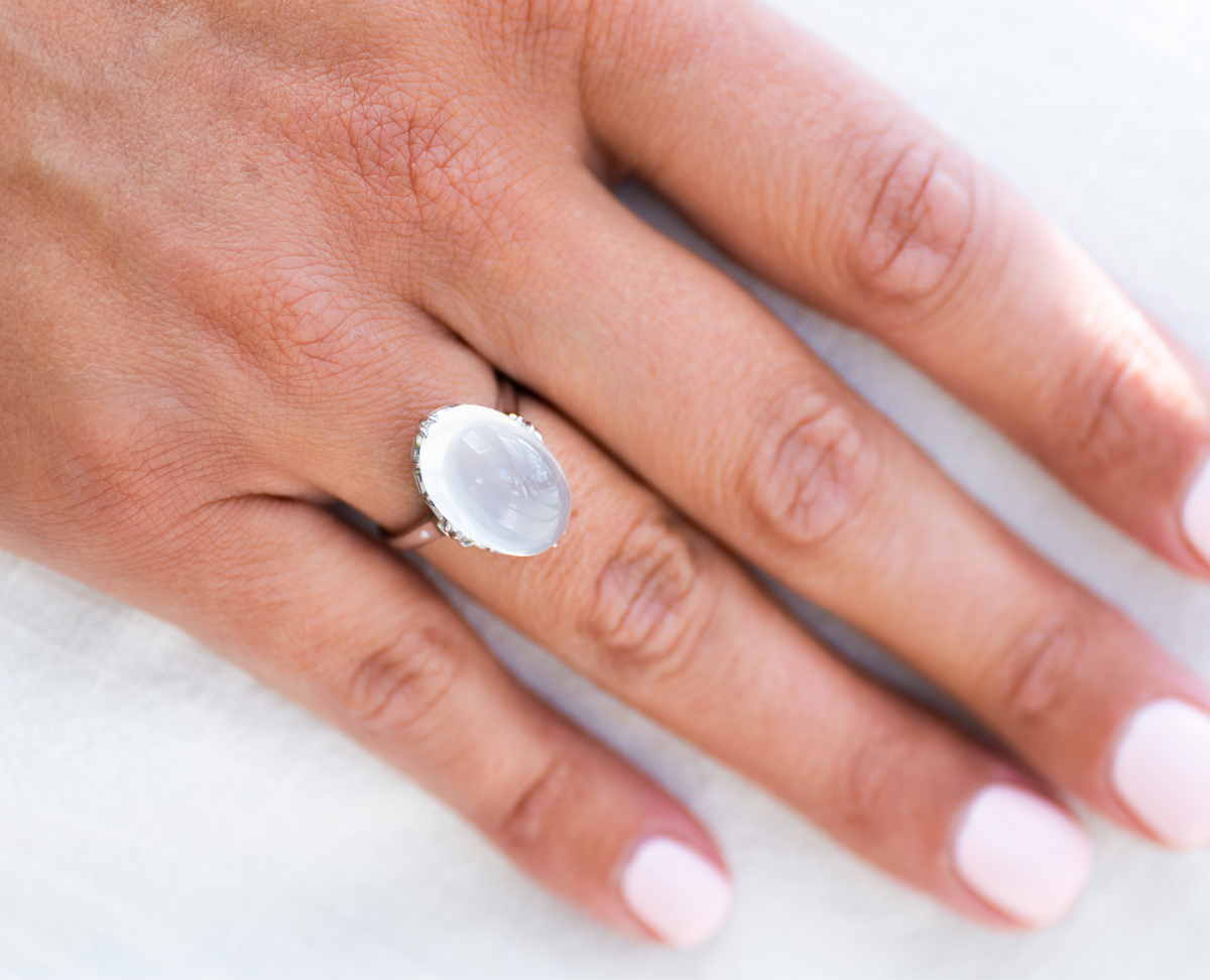 Antique_Rings | Vintage_rings | Antique Engagement Rings | Antique Ring Boutique | Vintage Engagement Rings | Antique Engagement Rings | Antique Jewellery company | Vintage Jewellery Mid Century, 1950’s, 18ct White Gold, Moonstone Ring