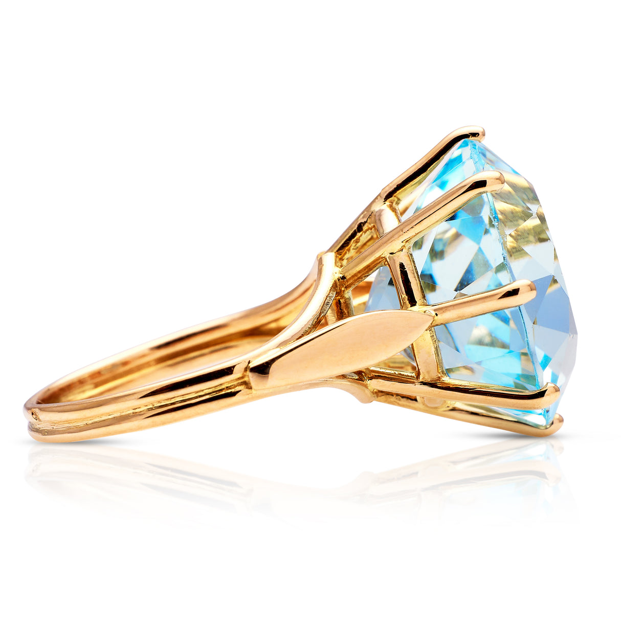 French | frosty-blue aquamarine statement gemstone ring, 18ct gold