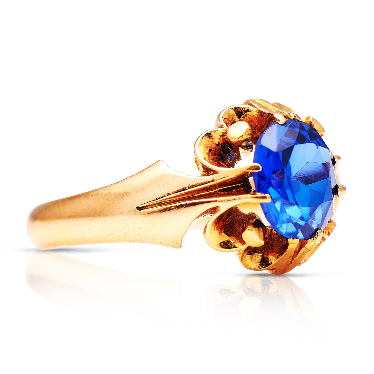 Engagement | Victorian, 18ct gold sapphire ring